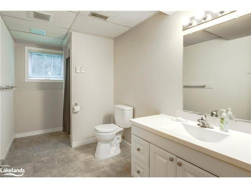 46 Brook Avenue, Tiny, ON - Indoor Photo Showing Bathroom