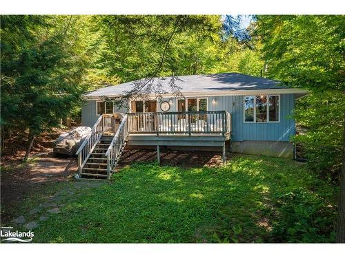 624 Skyline Drive, Armour, ON - Outdoor With Deck Patio Veranda