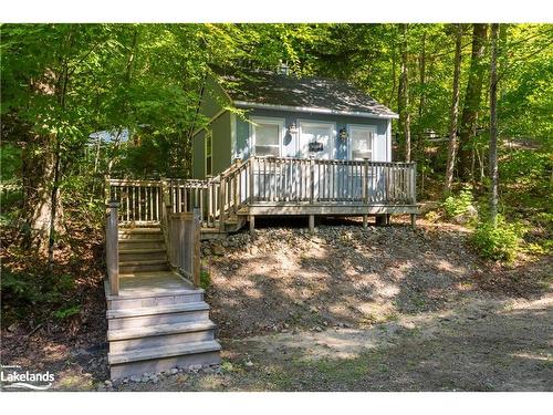 624 Skyline Drive, Armour, ON - Outdoor With Deck Patio Veranda