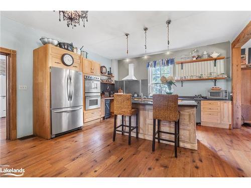 11162 County Road 10, Clearview, ON - Indoor Photo Showing Other Room