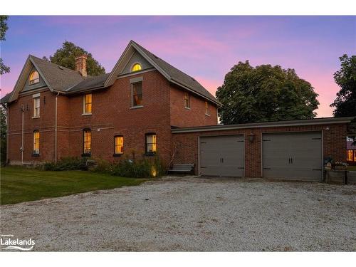 11162 County Road 10, Clearview, ON - Outdoor With Exterior