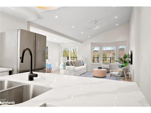 68 Pinewood Road, Mcdougall, ON - Indoor Photo Showing Kitchen With Double Sink