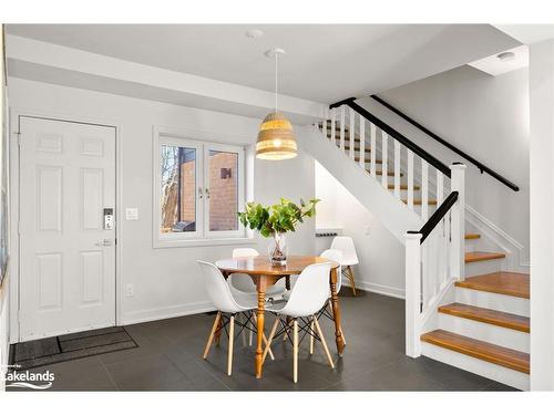 68 Pinewood Road, Mcdougall, ON - Indoor Photo Showing Dining Room