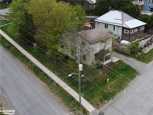 19 Lansdowne Street W, Huntsville, ON - Outdoor