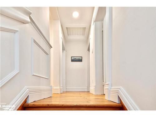 159 Walnut Street, Collingwood, ON - Indoor Photo Showing Other Room