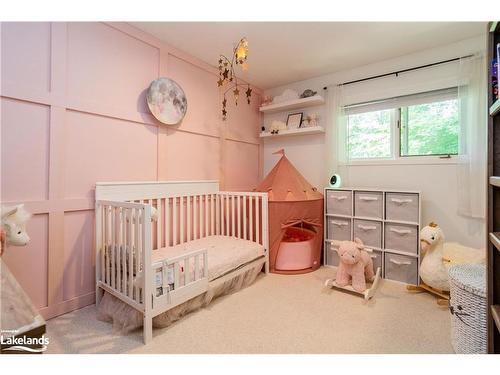 238 Woodland Drive, Huntsville, ON - Indoor Photo Showing Bedroom