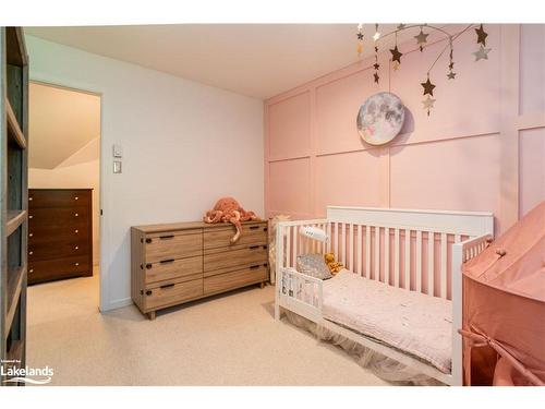 238 Woodland Drive, Huntsville, ON - Indoor Photo Showing Bedroom