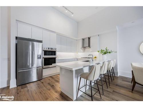 Ph617-1 Hume Street, Collingwood, ON - Indoor Photo Showing Kitchen