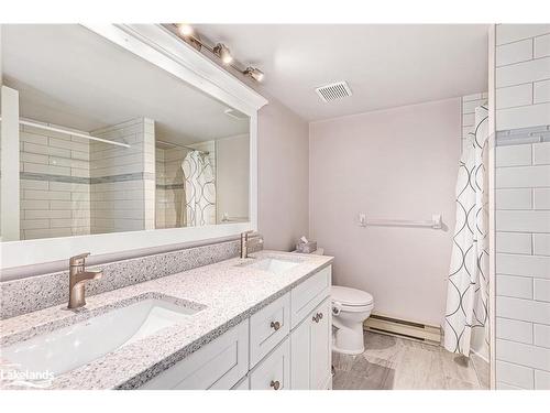 387 Mariners Way, Collingwood, ON - Indoor Photo Showing Bathroom