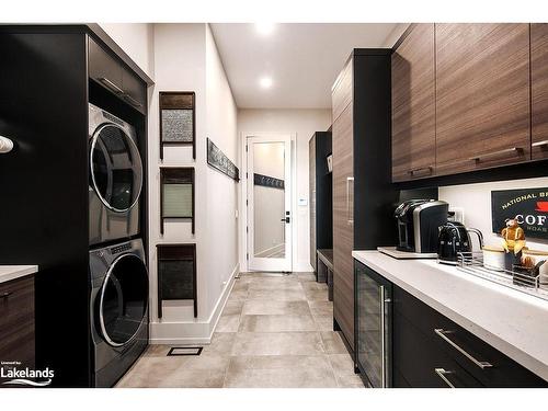 153 Georgian Bay Lane, The Blue Mountains, ON - Indoor Photo Showing Laundry Room