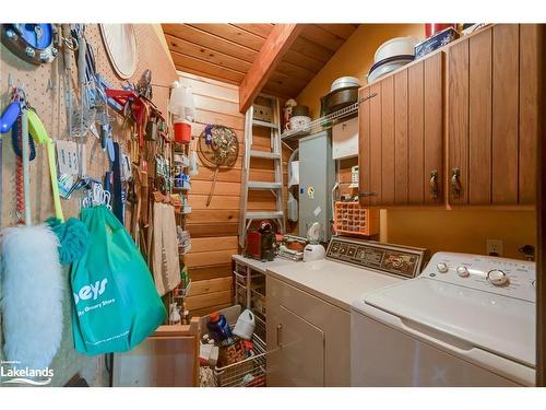 3-1344 Peninsula Rd, Port Carling, ON - Indoor Photo Showing Laundry Room