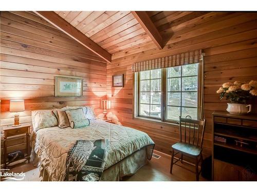 3-1344 Peninsula Rd, Port Carling, ON - Indoor Photo Showing Bedroom