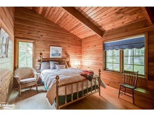 3-1344 Peninsula Rd, Port Carling, ON - Indoor Photo Showing Bedroom