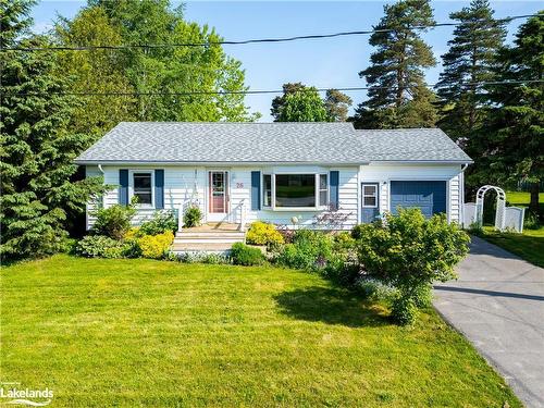 26 Mckibbon Drive, Meaford, ON - Outdoor