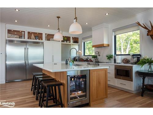 32 A11 Island, Pointe Au Baril, ON - Indoor Photo Showing Kitchen With Upgraded Kitchen