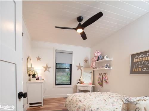 32 A11 Island, Pointe Au Baril, ON - Indoor Photo Showing Bedroom