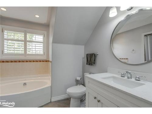 91 Mary Jane Road, Tiny, ON - Indoor Photo Showing Bathroom