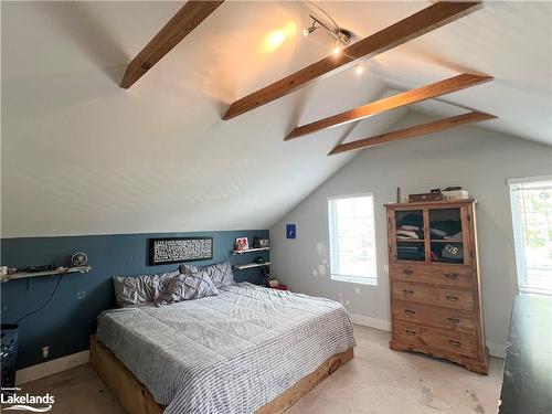 22 Market Street, Collingwood, ON - Indoor Photo Showing Bedroom