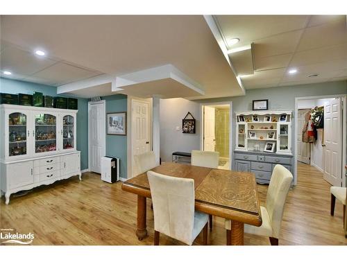 61 Regina Boulevard, Wasaga Beach, ON - Indoor Photo Showing Dining Room