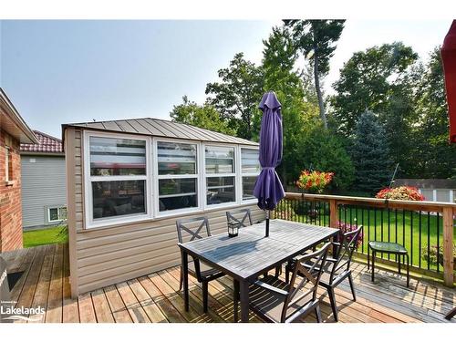 61 Regina Boulevard, Wasaga Beach, ON - Outdoor With Deck Patio Veranda With Exterior