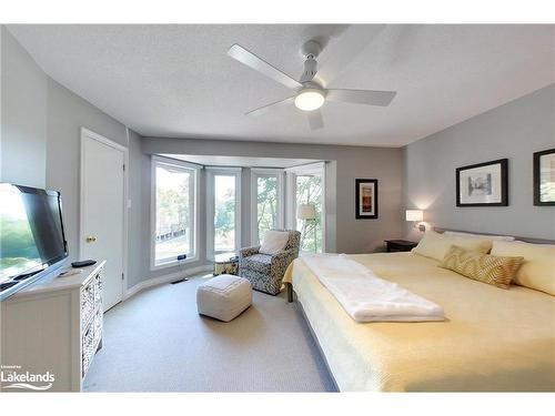 6 Port Road, Collingwood, ON - Indoor Photo Showing Bedroom