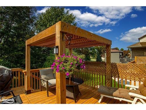 28 Northwood Drive, Wasaga Beach, ON - Outdoor With Deck Patio Veranda