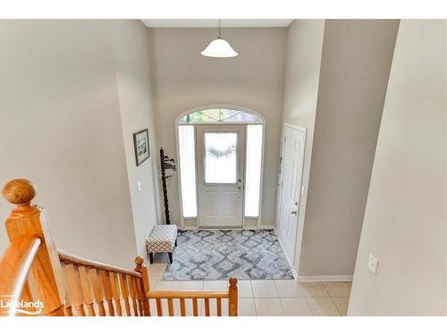 28 Northwood Drive, Wasaga Beach, ON - Indoor Photo Showing Other Room