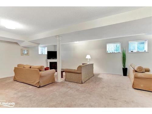 28 Northwood Drive, Wasaga Beach, ON - Indoor Photo Showing Basement