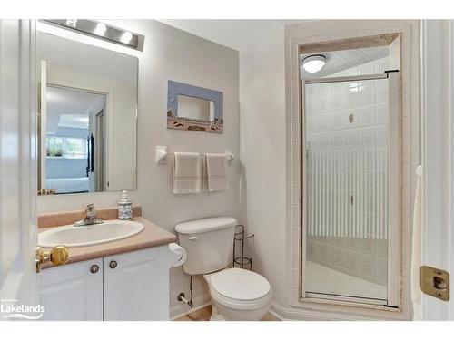 28 Northwood Drive, Wasaga Beach, ON - Indoor Photo Showing Bathroom