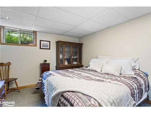 269 Old Muskoka Rd S, South River, ON - Indoor Photo Showing Bedroom