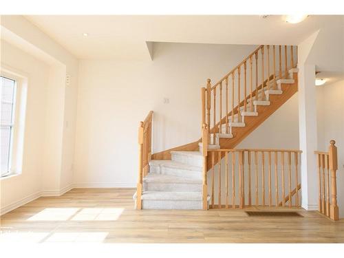 125 Sandhill Crane Drive, Wasaga Beach, ON - Indoor Photo Showing Other Room