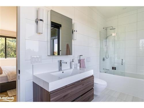 143 Wyandot Court, The Blue Mountains, ON - Indoor Photo Showing Bathroom