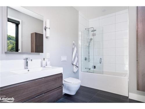 143 Wyandot Court, The Blue Mountains, ON - Indoor Photo Showing Bathroom