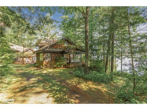 1335 Narrows Road N, Gravenhurst, ON - Outdoor