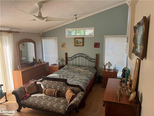 1 Gene'S Court, Mckellar, ON - Indoor Photo Showing Bedroom