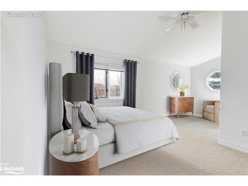 137 Pioneer Lane, The Blue Mountains, ON - Indoor Photo Showing Bedroom