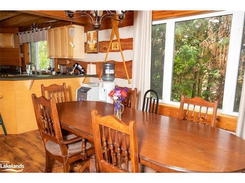 57 Slalom Gate Road, Collingwood, ON - Indoor Photo Showing Dining Room