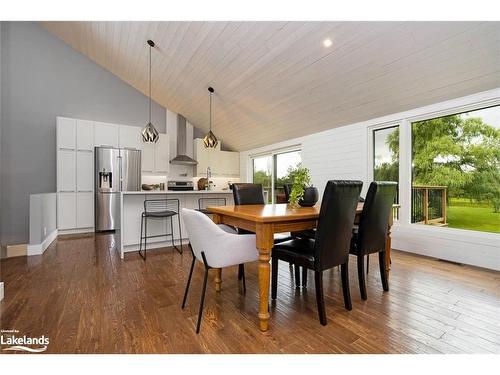 2890 Nottawasaga 10 Concession N, Collingwood, ON - Indoor Photo Showing Dining Room