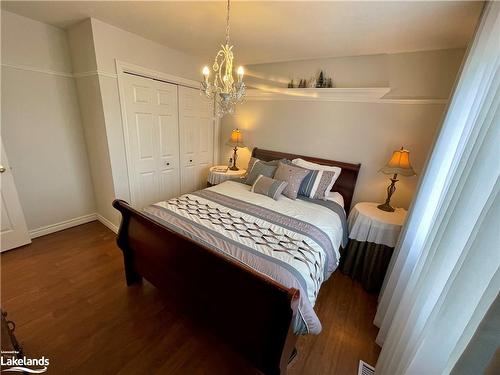 21 Cairns Crescent, Huntsville, ON - Indoor Photo Showing Bedroom