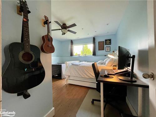 21 Cairns Crescent, Huntsville, ON - Indoor Photo Showing Bedroom