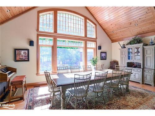 8-1113 Bradley Rd, Muskoka Lakes, ON - Indoor Photo Showing Dining Room