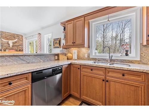 89 Trout Lane, Tiny, ON - Indoor Photo Showing Kitchen With Double Sink