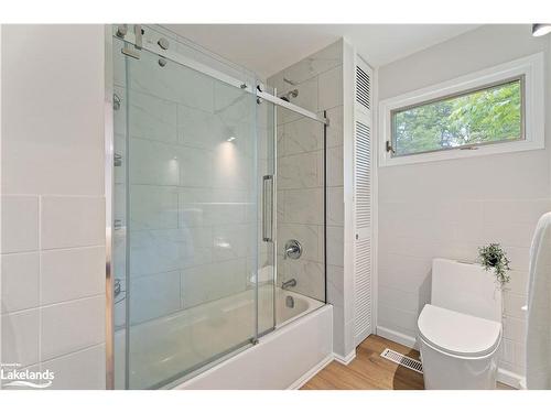 1075 Elder Road, Dwight, ON - Indoor Photo Showing Bathroom