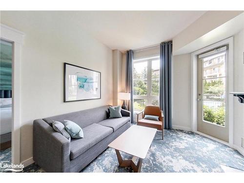 146-170 Jozo Weider Boulevard, The Blue Mountains, ON - Indoor Photo Showing Living Room