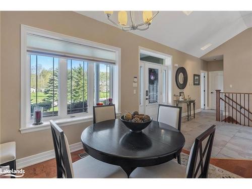 90 Windermere Circle, Tay, ON - Indoor Photo Showing Dining Room