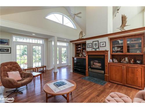 326 Blueberry Marsh Road, Oro-Medonte, ON - Indoor Photo Showing Living Room With Fireplace