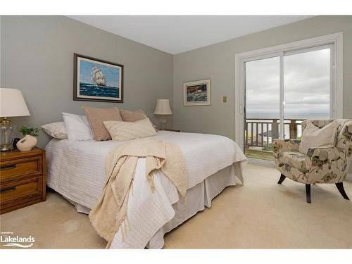 49 Madeline Drive, Collingwood, ON - Indoor Photo Showing Bedroom