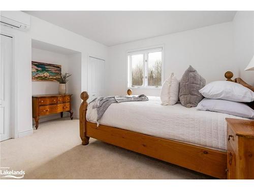 49 Madeline Drive, Collingwood, ON - Indoor Photo Showing Bedroom