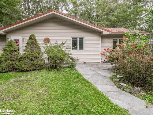 1832 Kilworthy Road, Gravenhurst, ON - Outdoor