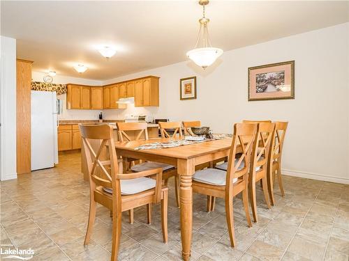 1832 Kilworthy Road, Gravenhurst, ON - Indoor Photo Showing Dining Room